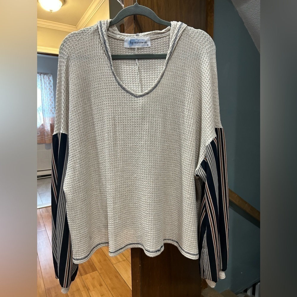 BIG Water Blue Sky womens pullover hoodie top balloon sleeves size medium